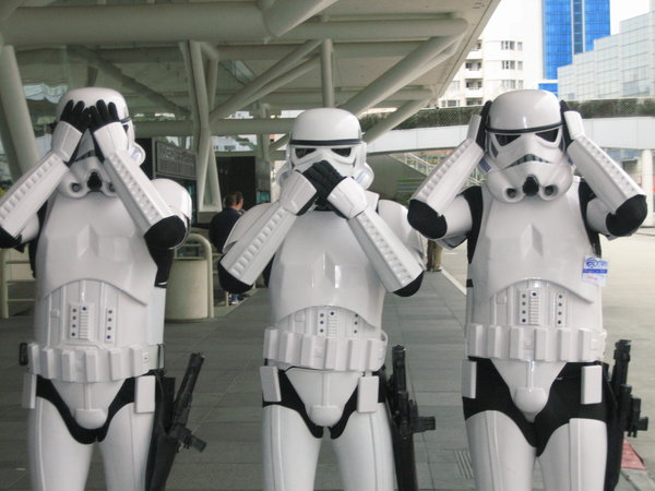 storm_troopers__by_mythrime